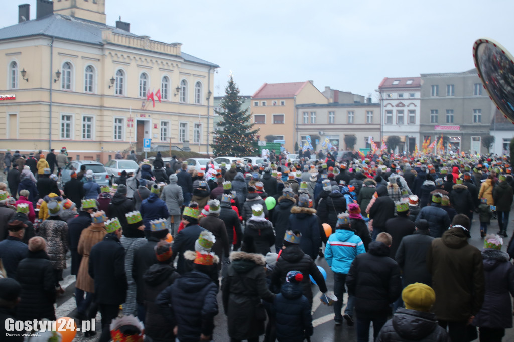 Orszak Trzech Króli ulicami Krobi