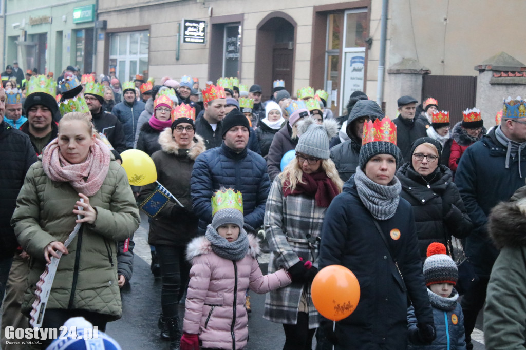 Orszak Trzech Króli ulicami Krobi