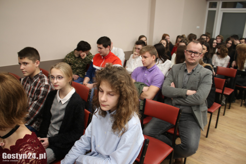Obchody 101 rocznicy wybuchu powstania w ZSZ Gostyń