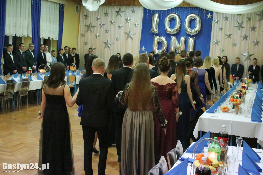 Studniówka ZSOiZ w Krobi