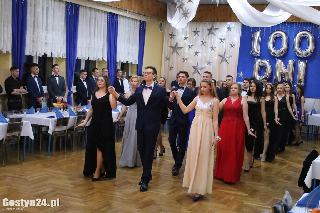 Studniówka ZSOiZ w Krobi