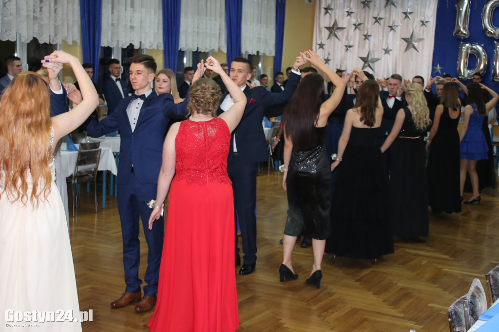 Studniówka ZSOiZ w Krobi