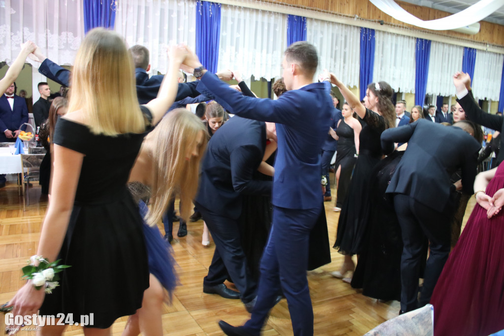 Studniówka ZSOiZ w Krobi