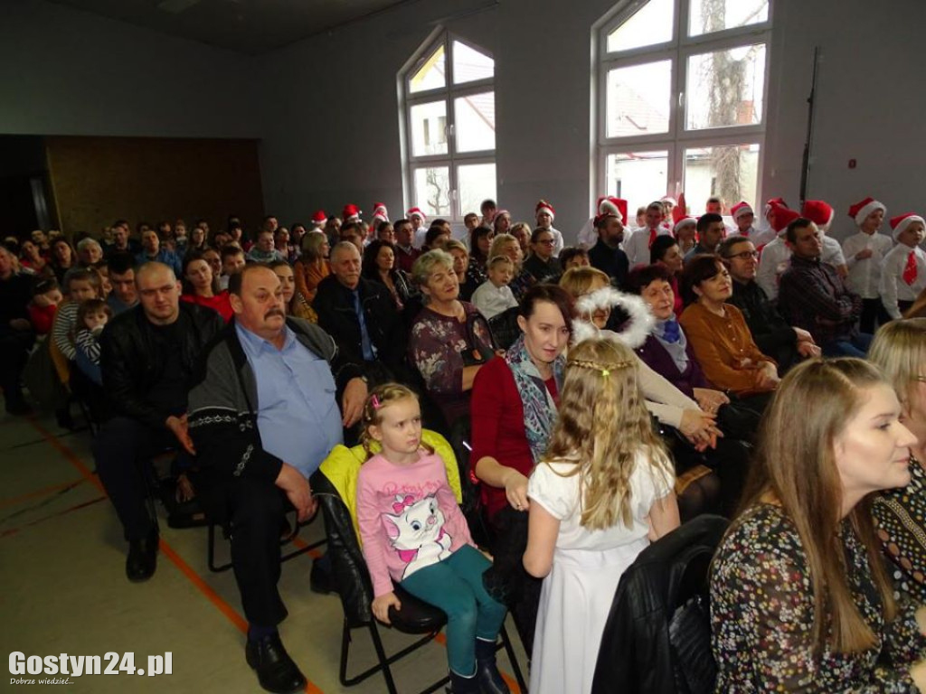 Przegląd kolęd i pastorałek w GOK Pępowo