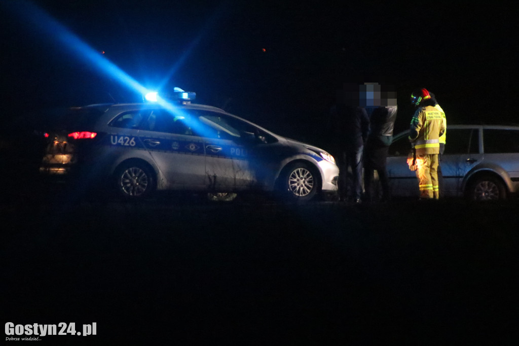 Zdarzenie na DW 434 na zjeździe do Krajewic