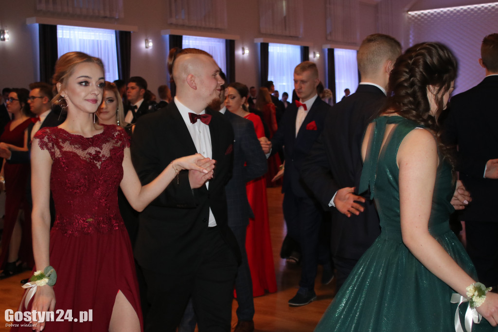 Studniówka Zespołu Szkół Zawodowych w Kłodzie