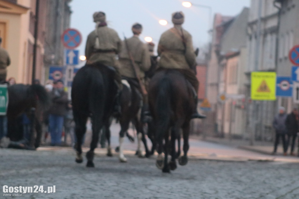 Historyczna inscenizacja na gostyńskim rynku