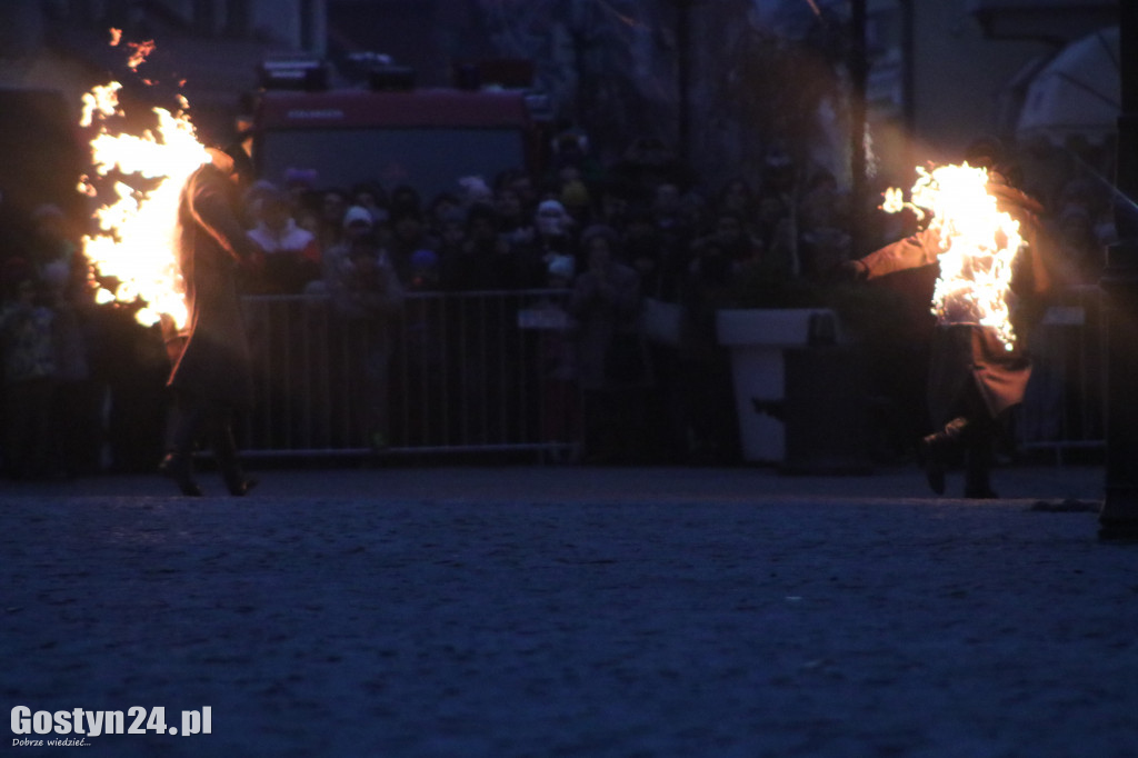 Historyczna inscenizacja na gostyńskim rynku