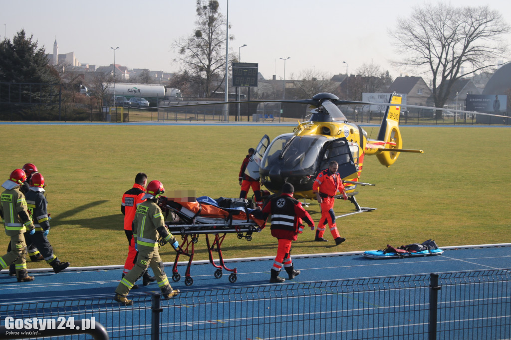 Lądowanie helikoptera LPR na gostyńskim stadionie