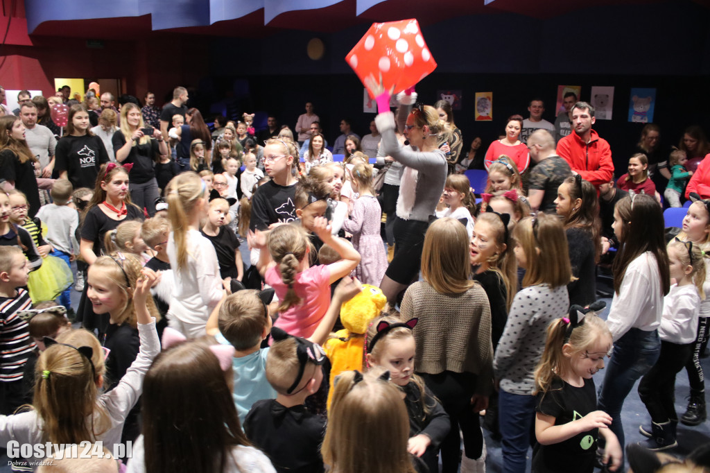 Koci Balik w gostyńskim Hutniku