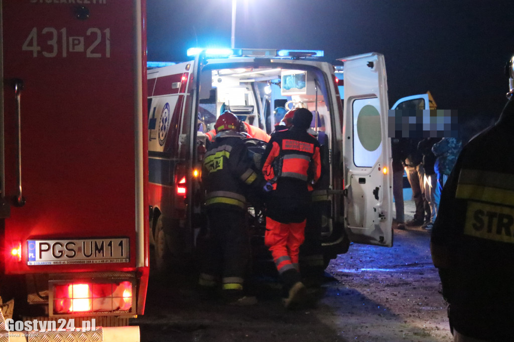 Zderzenie dwóch osobówek w Krzemieniewie