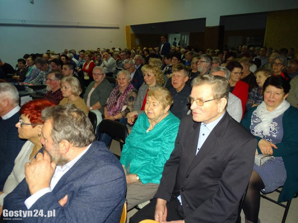 Szafa Gra wystąpili w GOK Pępowo