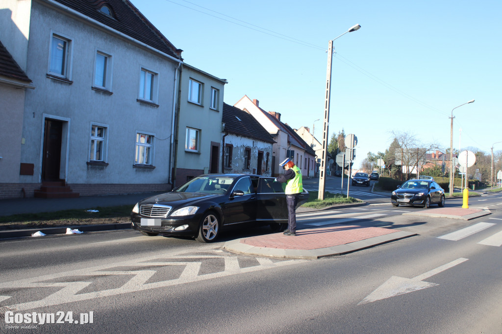 Potrącenie na przejściu dla pieszych w Gostyniu