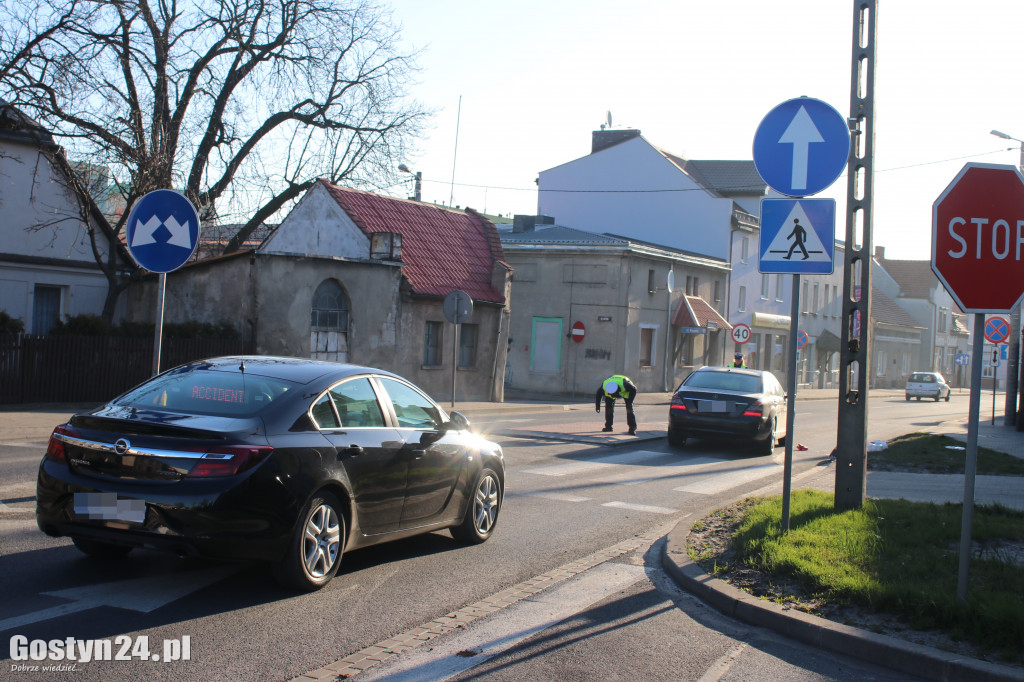 Potrącenie na przejściu dla pieszych w Gostyniu