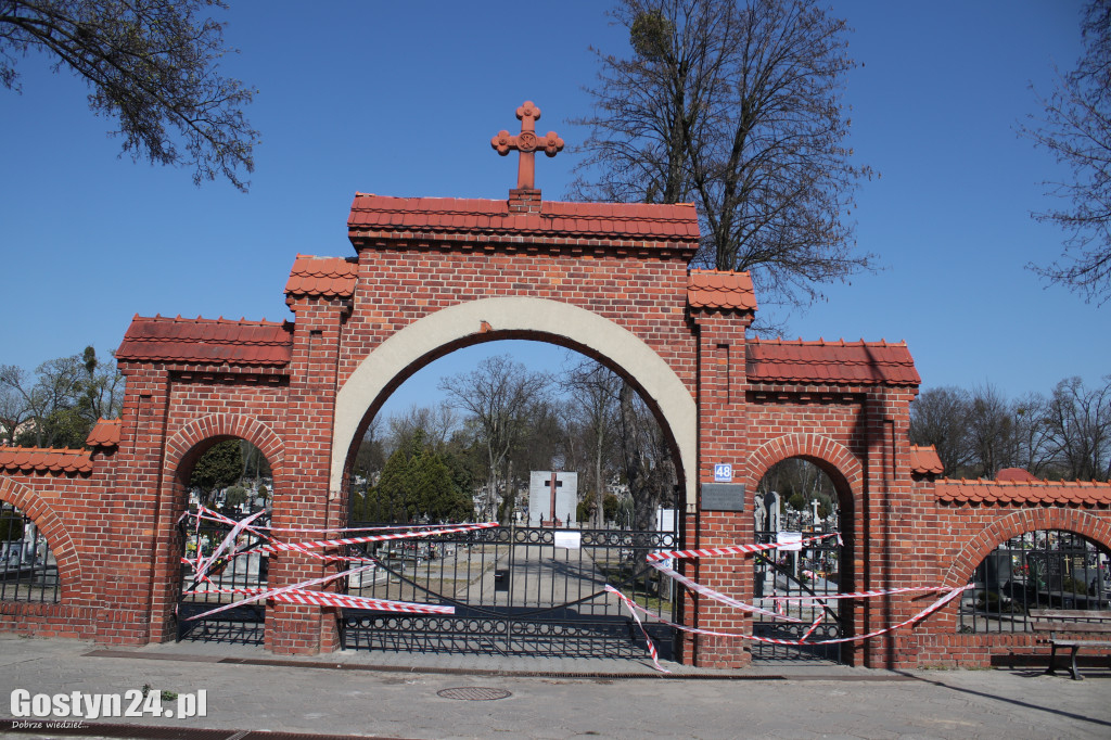 Cmentarz zamknięty do odwołania. To koniec...