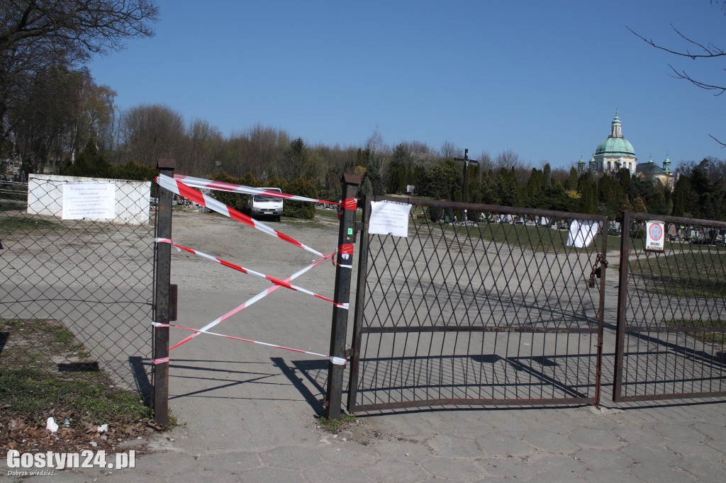 Cmentarz zamknięty do odwołania. To koniec...