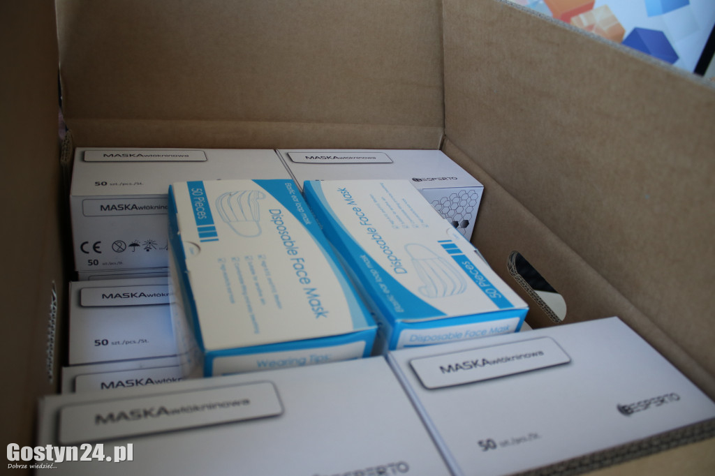 Przekazanie środków ochrony w Mondi Simet