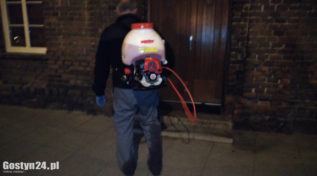 Dezynfekcja centrum Pępowa