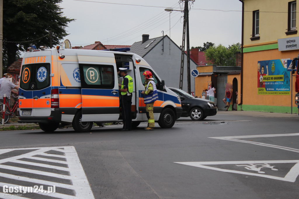 Zderzenie samochodu z motocyklem w Krobi