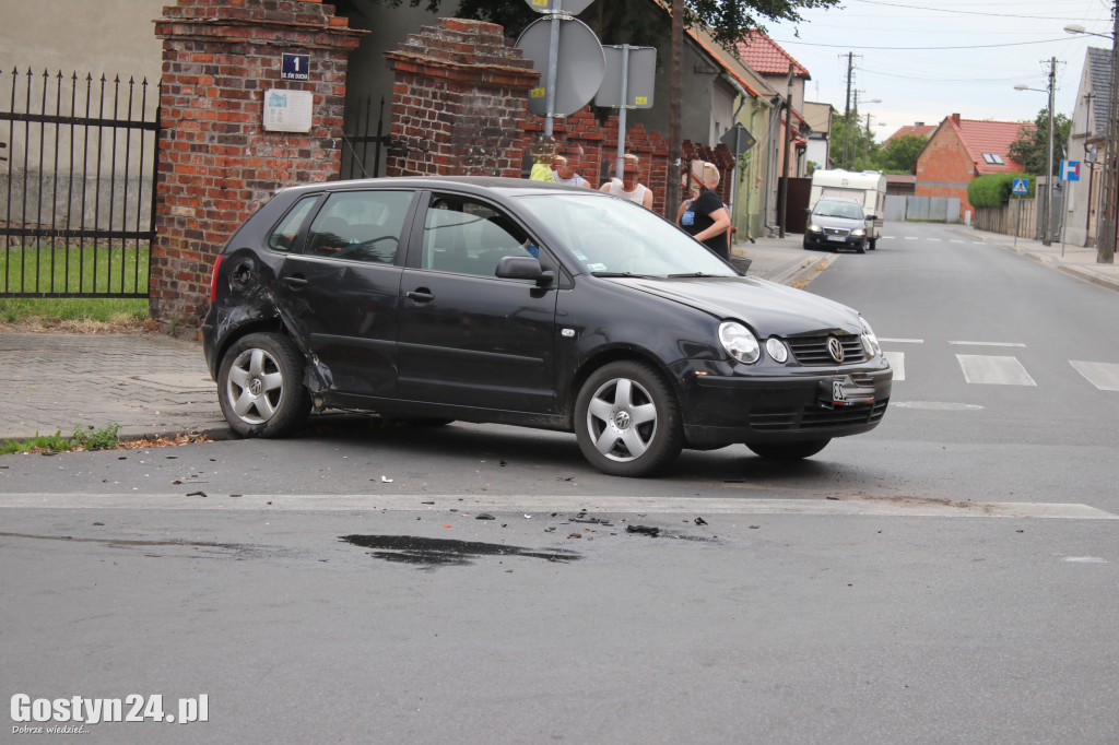 Zderzenie samochodu z motocyklem w Krobi