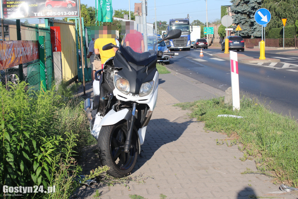 Potrącenie na ul. Jana Pawła II w Gostyniu