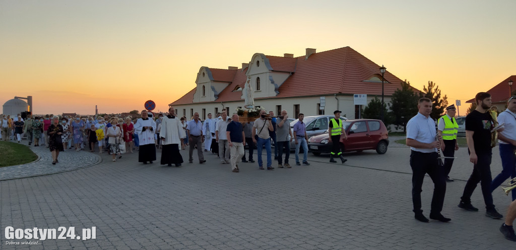 Procesja fatimska ulicami Gostynia
