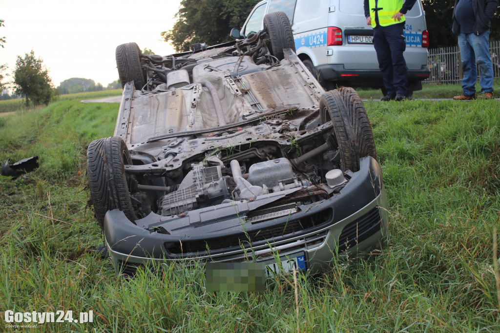Wypadek na DW 434 w Kunowie