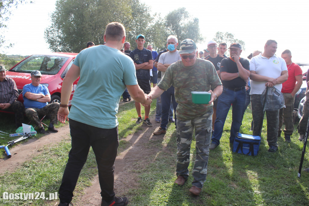 V Zawody Wędkarskie o Puchar Burmistrza Gostynia w Zbęchach
