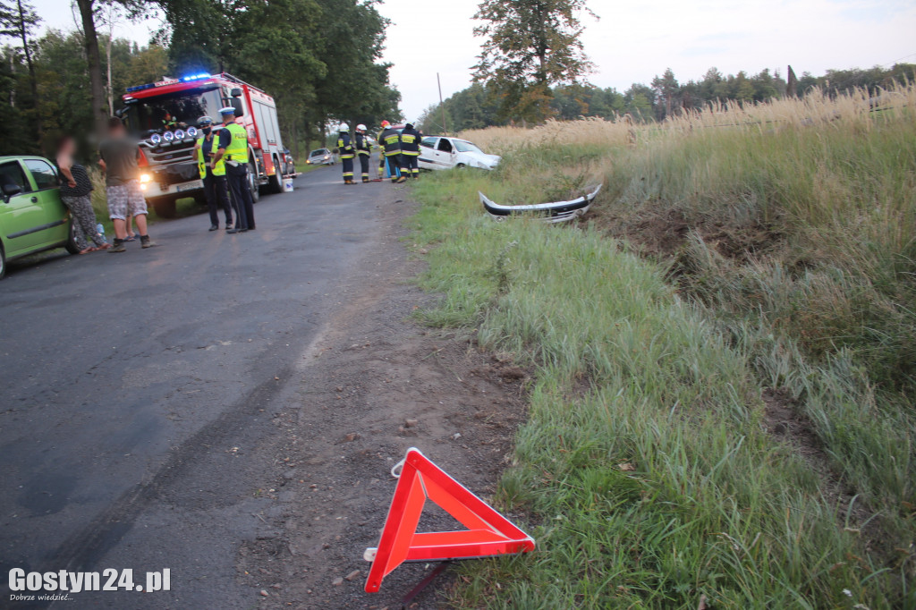 Zdarzenie drogowe w na trasie Siedmiorogów I - Karolew