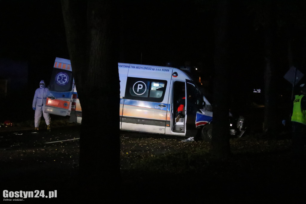 Wypadek karetki i osobówki w Gostyniu