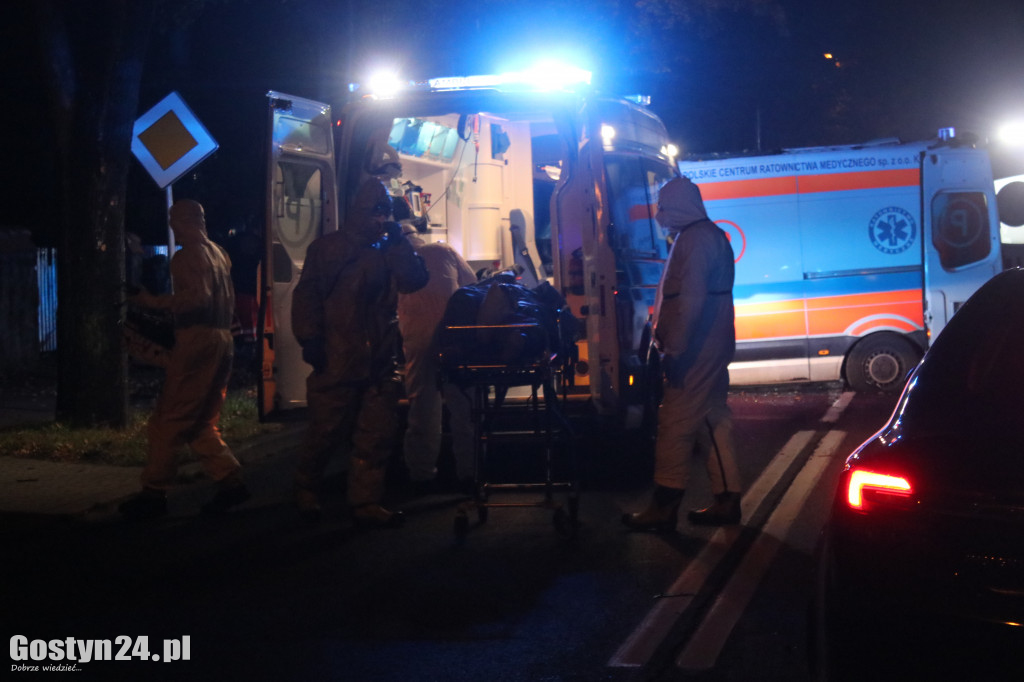 Wypadek karetki i osobówki w Gostyniu