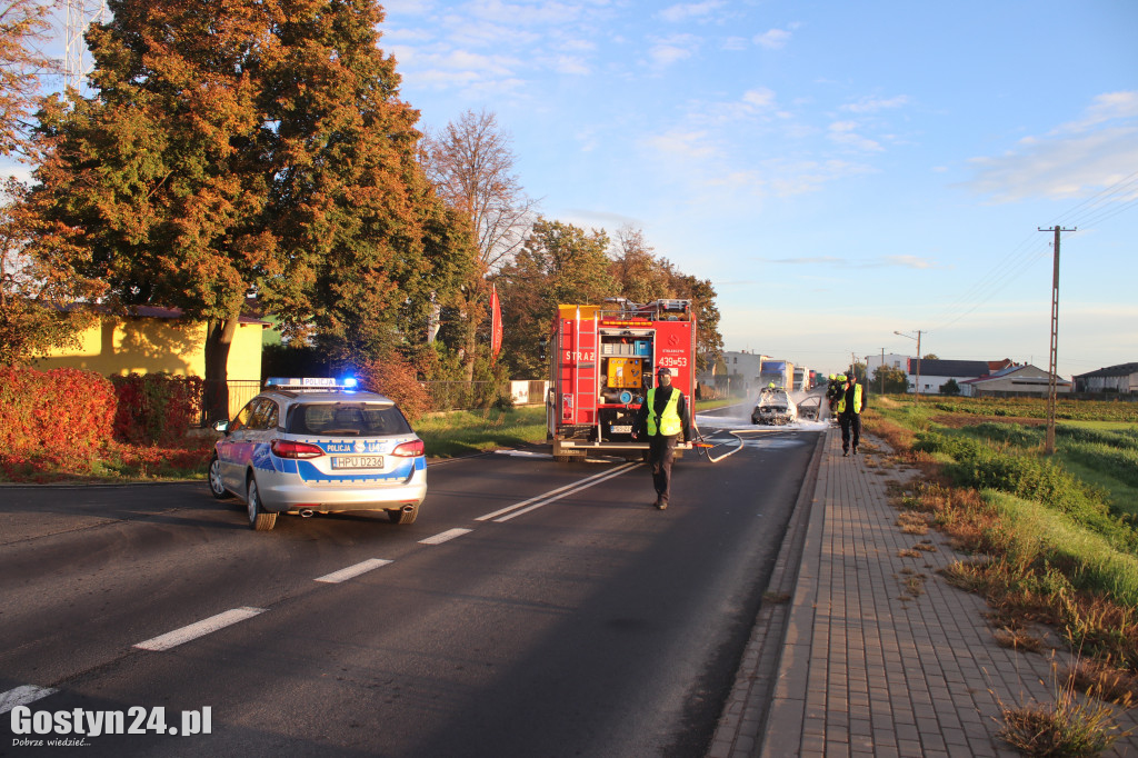 Pożar samochodu osobowego w Żychlewie