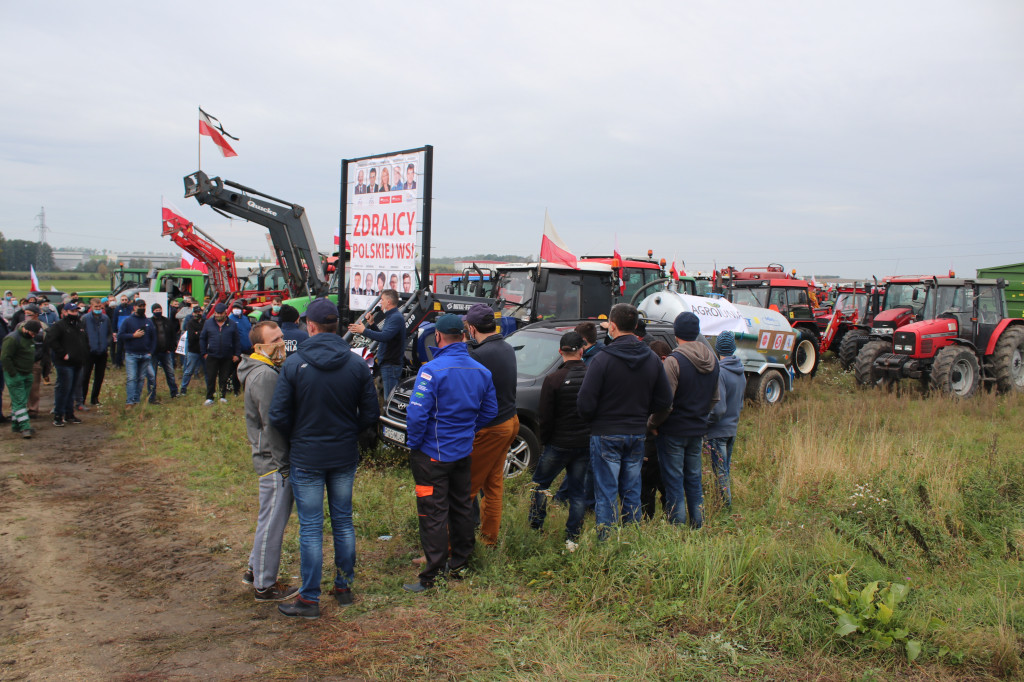 Protesty rolników na drogach powiatu