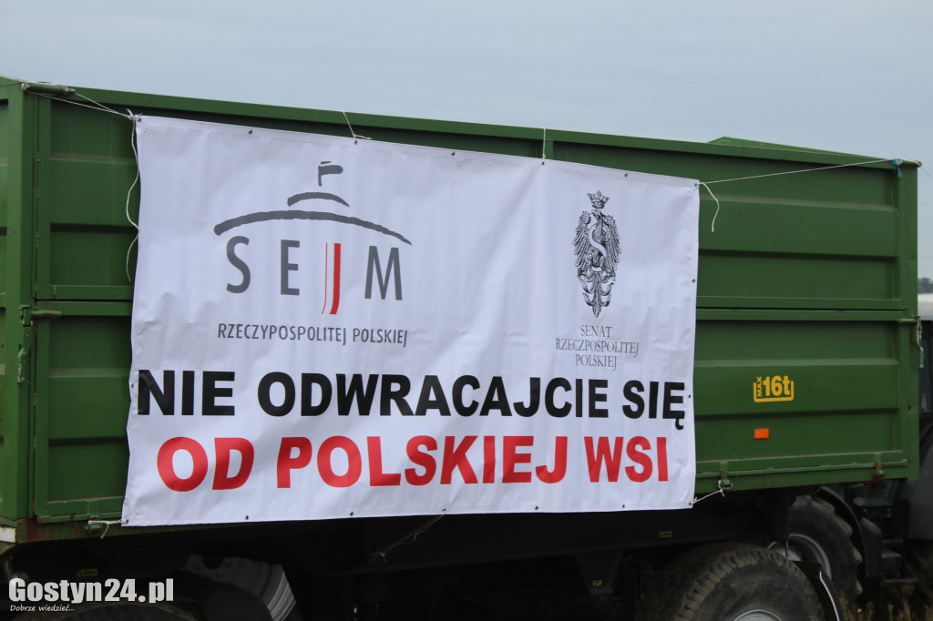 Protesty rolników na drogach powiatu