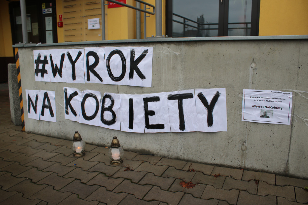 Protest przeciwko TK w sprawie aborcji w Gostyniu
