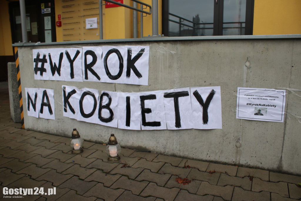 Protest przeciwko TK w sprawie aborcji w Gostyniu