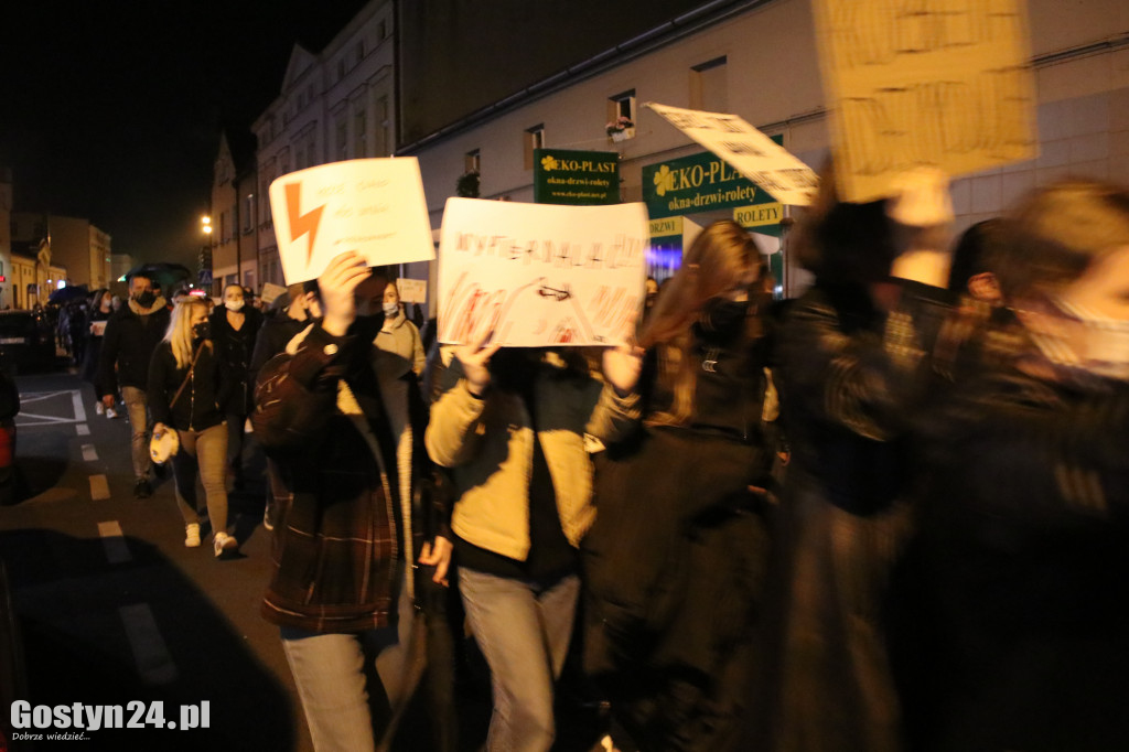 Kolejny protest kobiet na ulicach Gostynia