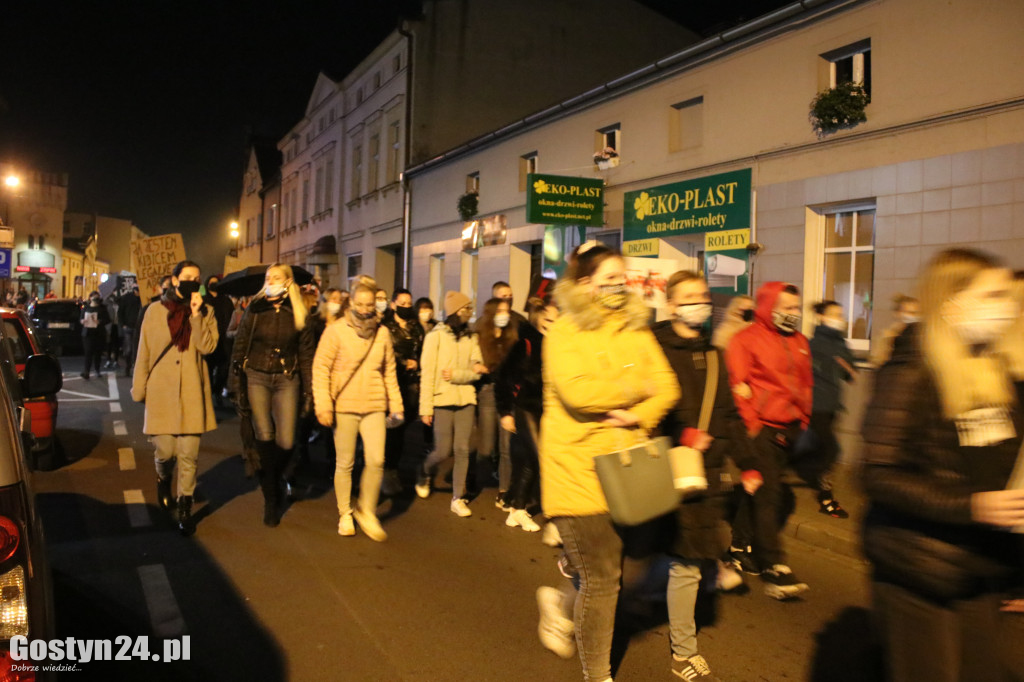 Kolejny protest kobiet na ulicach Gostynia