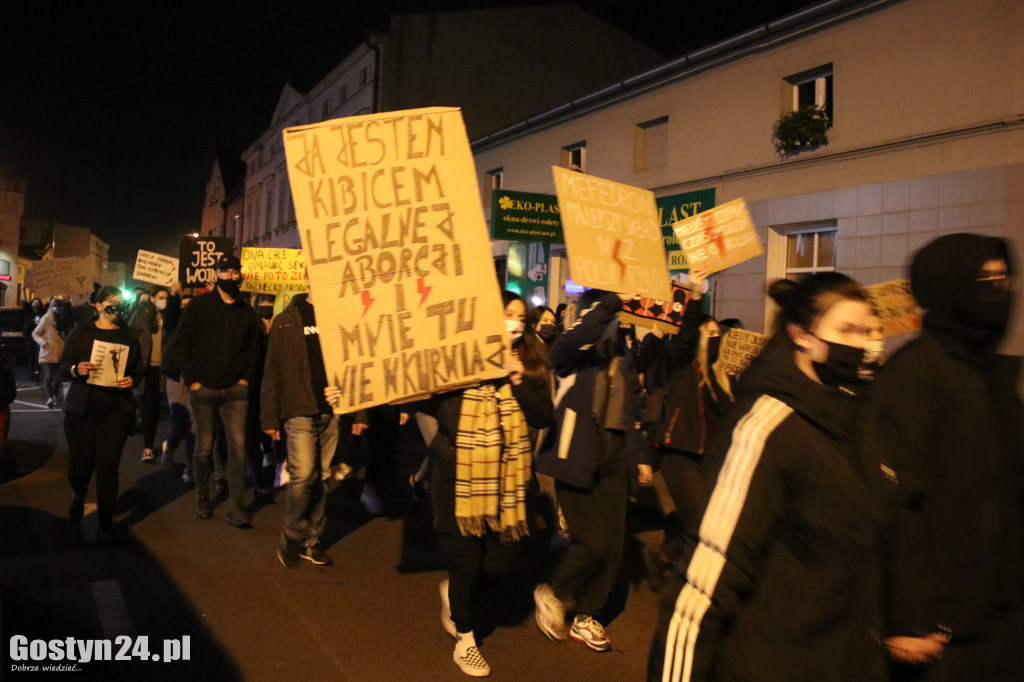 Kolejny protest kobiet na ulicach Gostynia