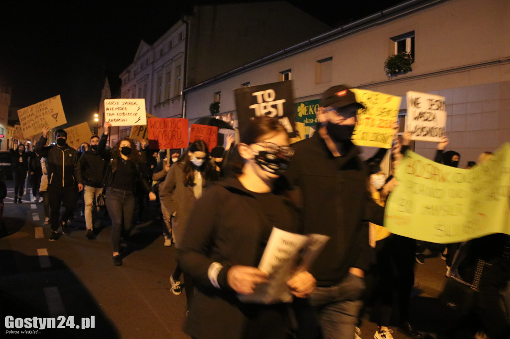 Kolejny protest kobiet na ulicach Gostynia