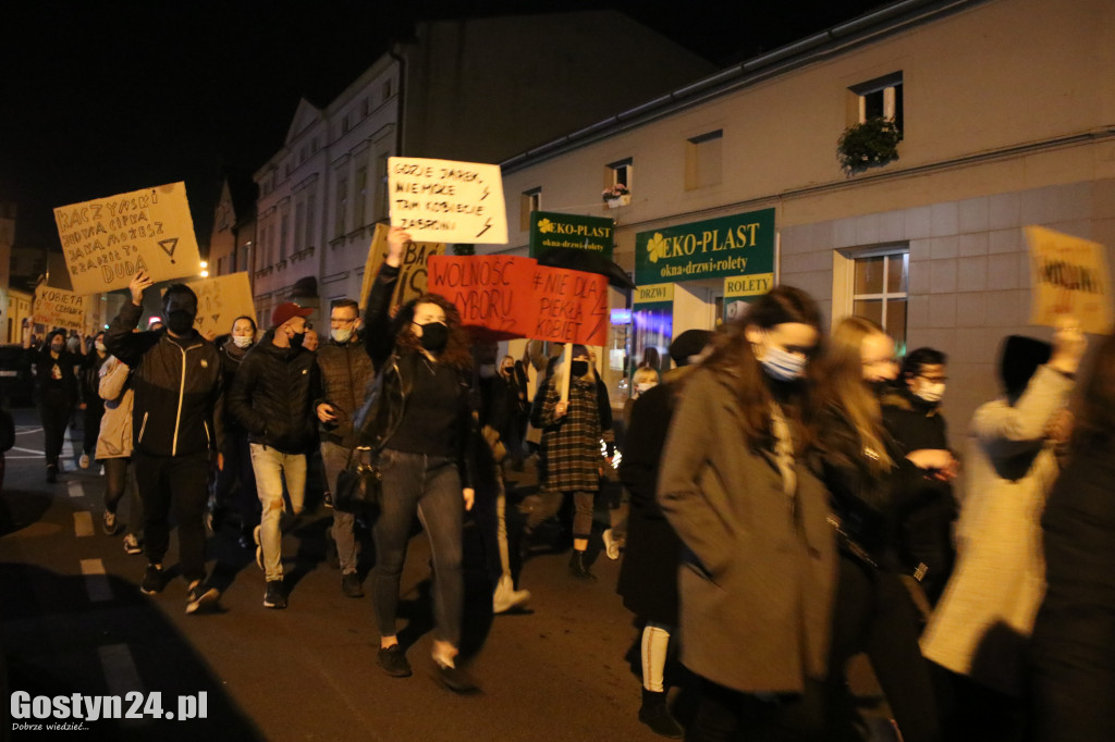Kolejny protest kobiet na ulicach Gostynia