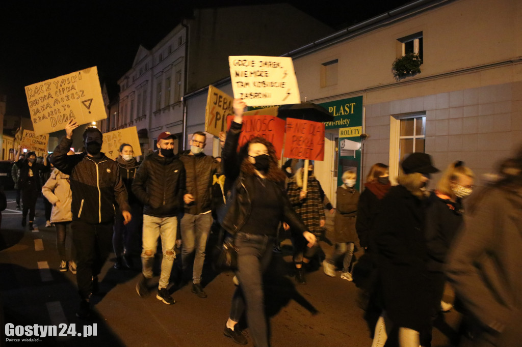 Kolejny protest kobiet na ulicach Gostynia