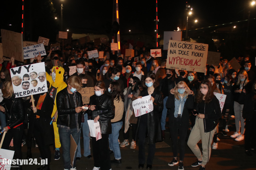 Kolejny protest kobiet na ulicach Gostynia