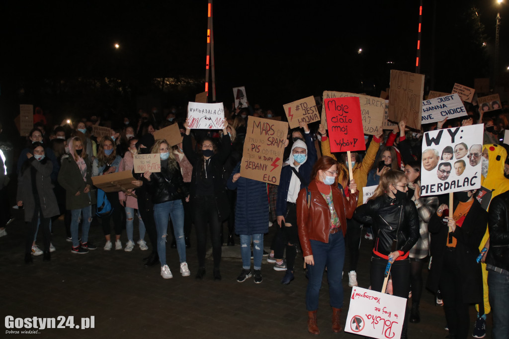 Kolejny protest kobiet na ulicach Gostynia