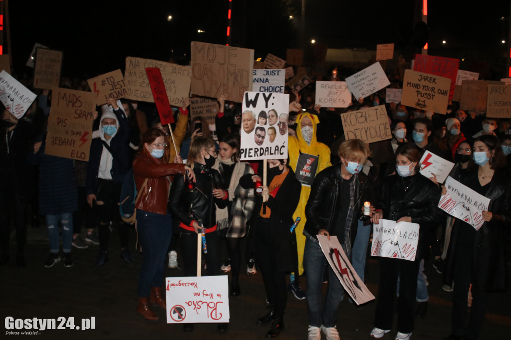 Kolejny protest kobiet na ulicach Gostynia