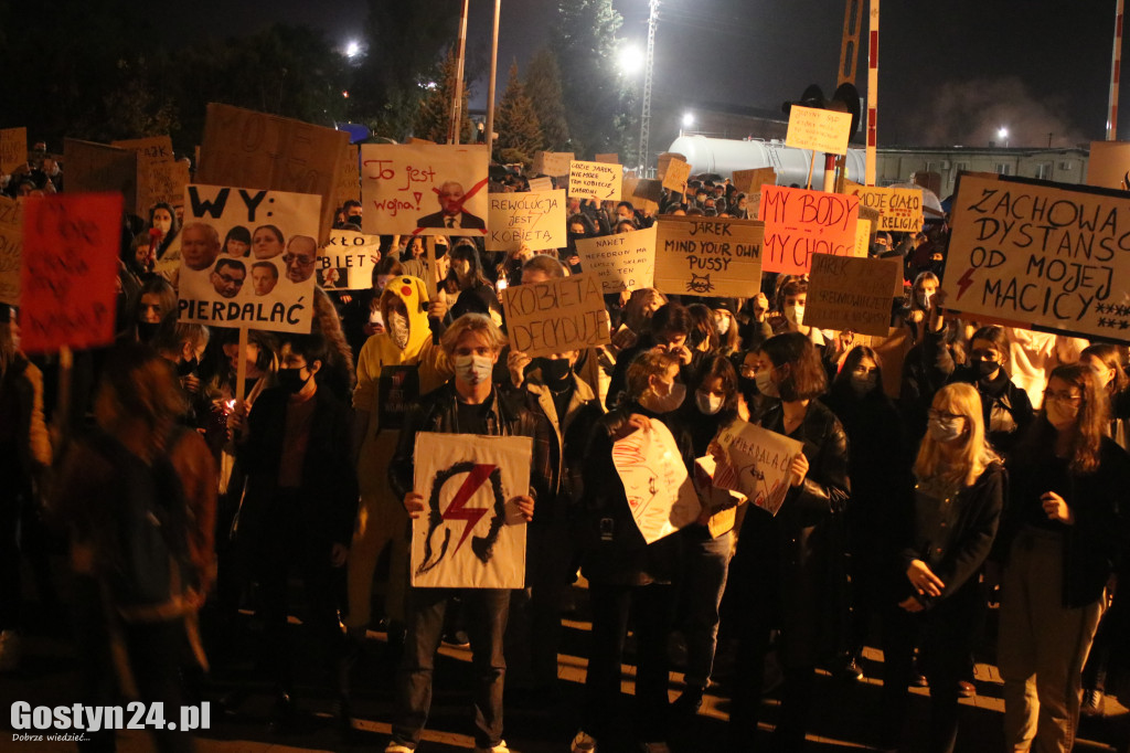 Kolejny protest kobiet na ulicach Gostynia