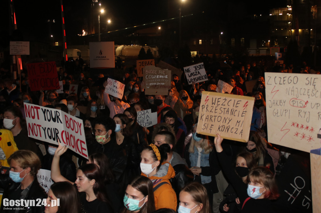 Kolejny protest kobiet na ulicach Gostynia