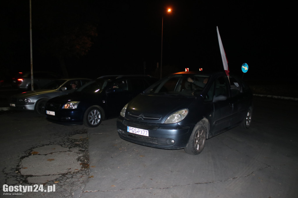 Protest samochodowy ulicami Gostynia