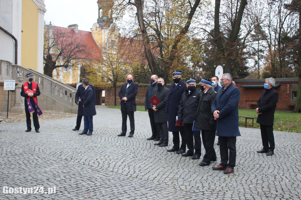 Oficjalne poświęcenie i przekazanie auta dla OSP Piaski