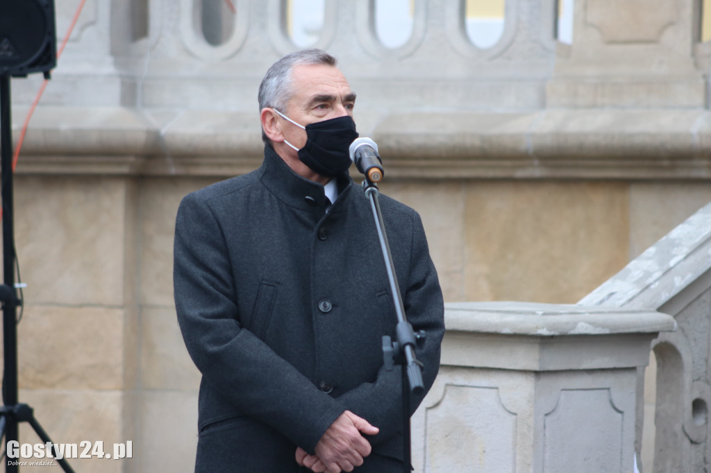 Oficjalne poświęcenie i przekazanie auta dla OSP Piaski